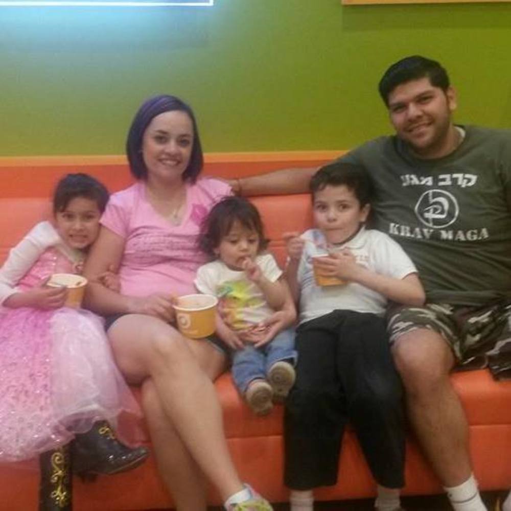 Meet your Posher, Javier